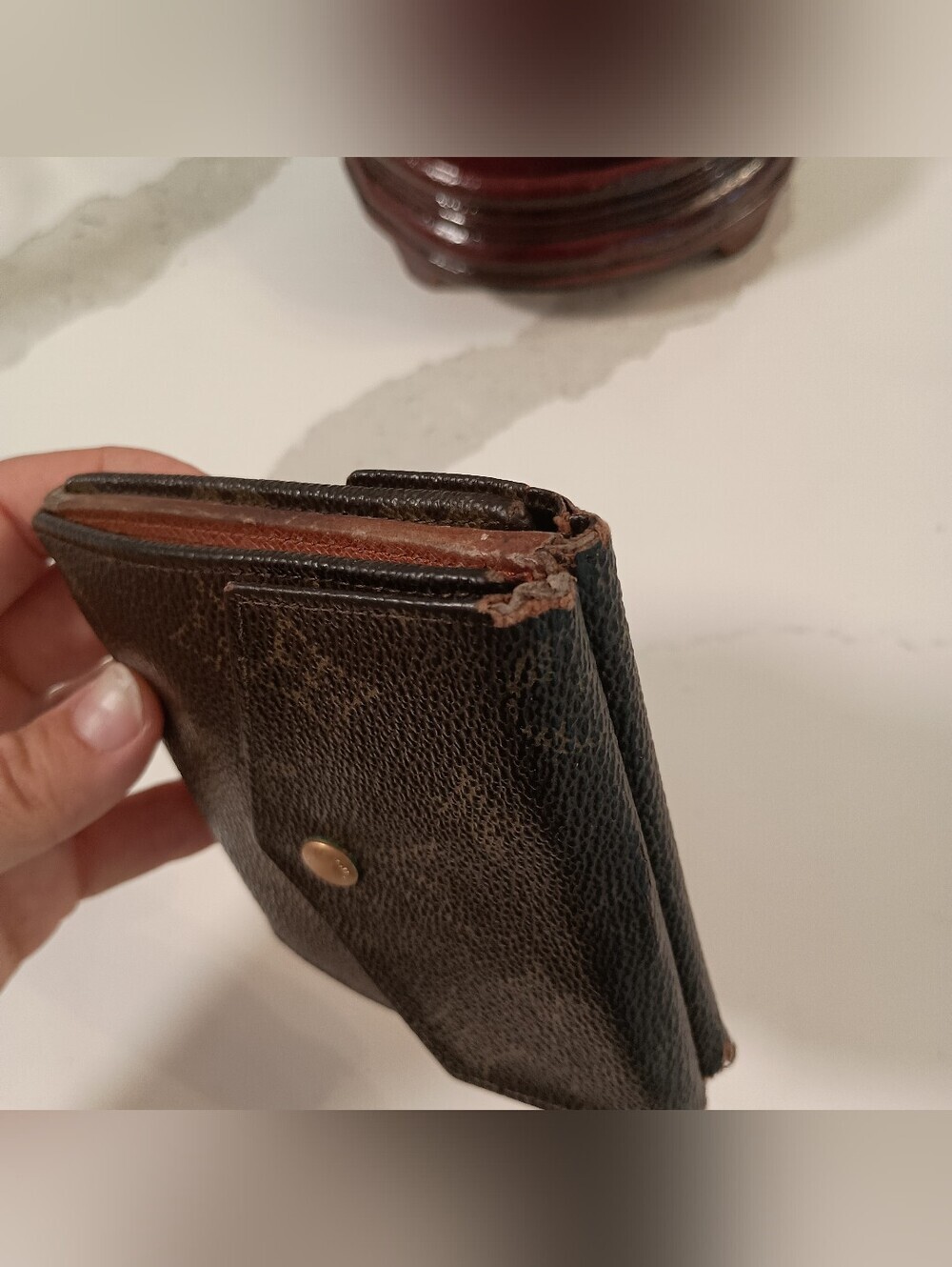 Louis Vuitton Vintage Monogram Elise Trifold Wallet - Picture 6 of 13